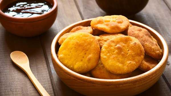 طرز تهیه نان لالانگا ترکیه ای