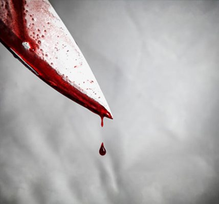 قتل رئیس بانک با ۴۰ ضربه چاقو