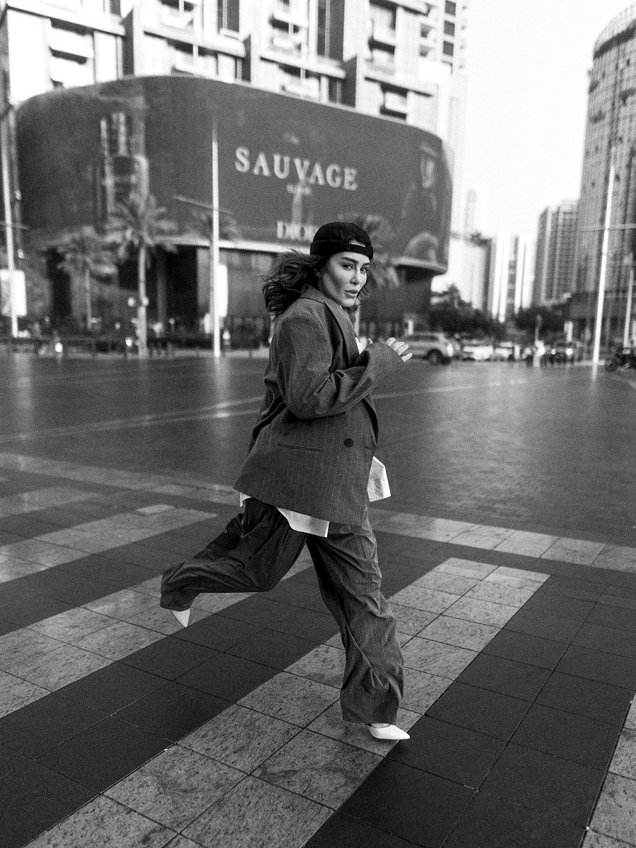 مجموعه‌ای از تصاویر مدلینگ سحر قریشی در خیابان‌های دبی خبرساز شد!