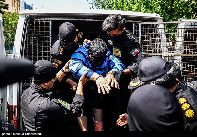 مقابله با اراذل با قدرت ادامه دارد