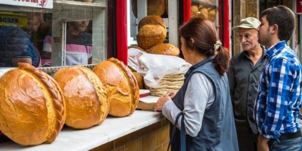 چطور نان مناسب بدن‌مان را انتخاب کنیم؟ راهنمایی از زبان متخصصان تغذیه!