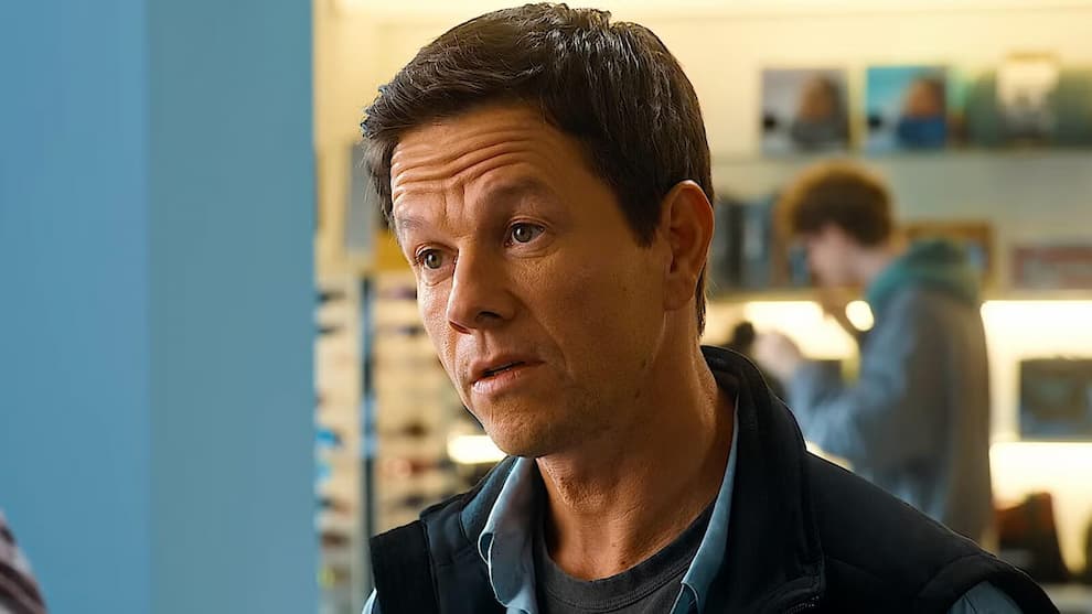 mark wahlberg in the family plan