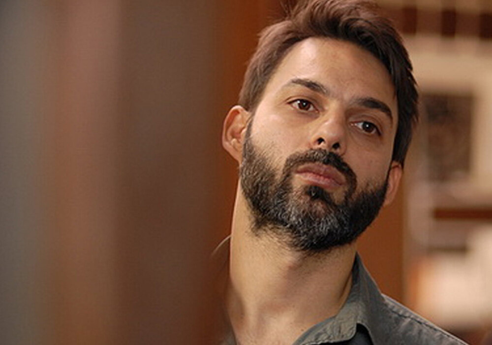 چهره عجیب پیمان معادی در این فیلم وایرل شد!