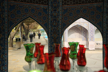 شتر پناه‌جو در حرم امام رضا (ع) سرنوشت خود را رقم زد و موجب حیرت زائران شد